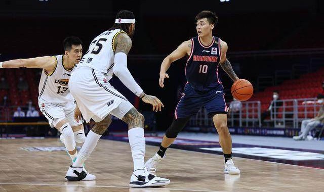 世预赛下注-莫兰德统治内线辽宁夺赛点 周鹏再伤广东无路可退