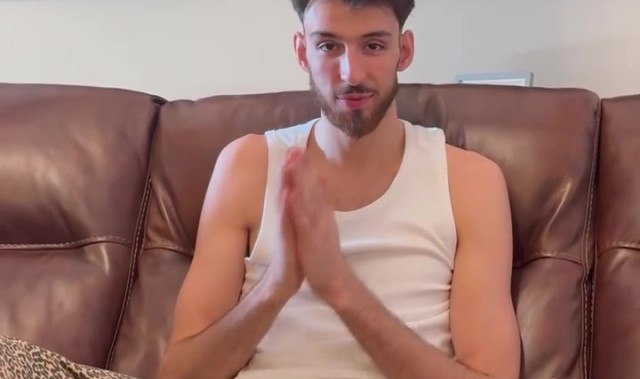 筷子兄弟！切特发微博感谢周琦：谢谢你给我全明星投票！